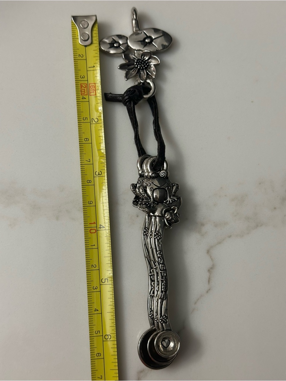 ganz frog dash pinch smidgen measuring spoon set with hook - Picture 7 of 7